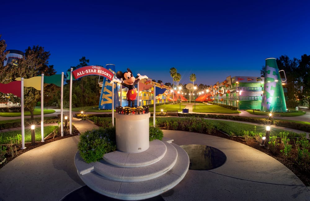 0816ZU_0050KP-1000x648-d91a8cc Disney World Resort: All Star Sports Courtyard