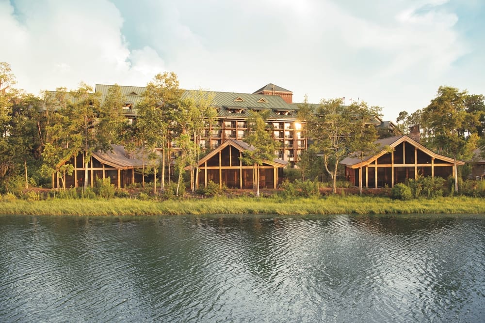 WDW - Copper Creek - Exterior-1000x667-03f4d1b Disney World Resort: Copper Creek Lake View